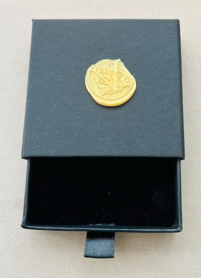 Authentic 1920's Venetian Murano Bead set in silver necklace